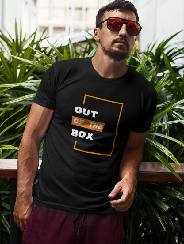 Out OF the Box Design Men's Black T-Shirt